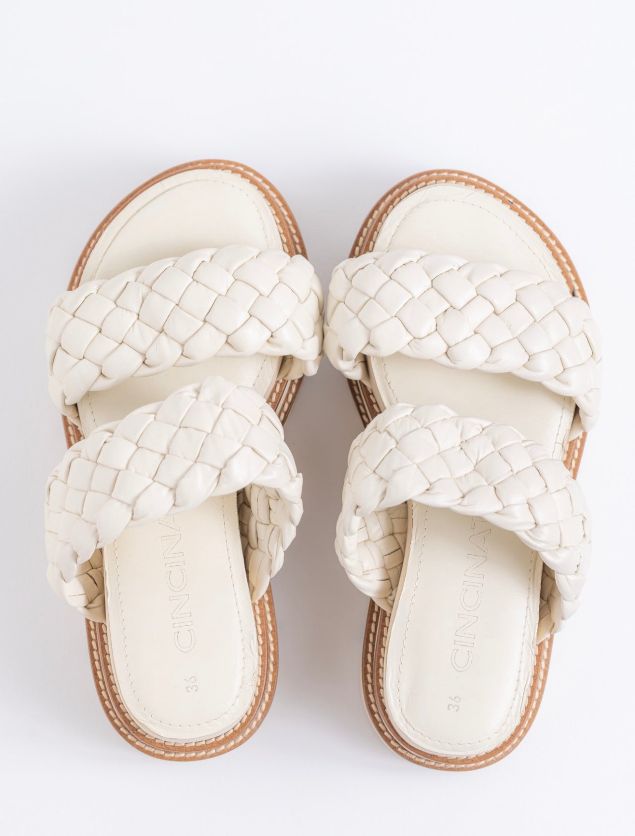 PLATAFORMA OLIVE - OFF CREAM