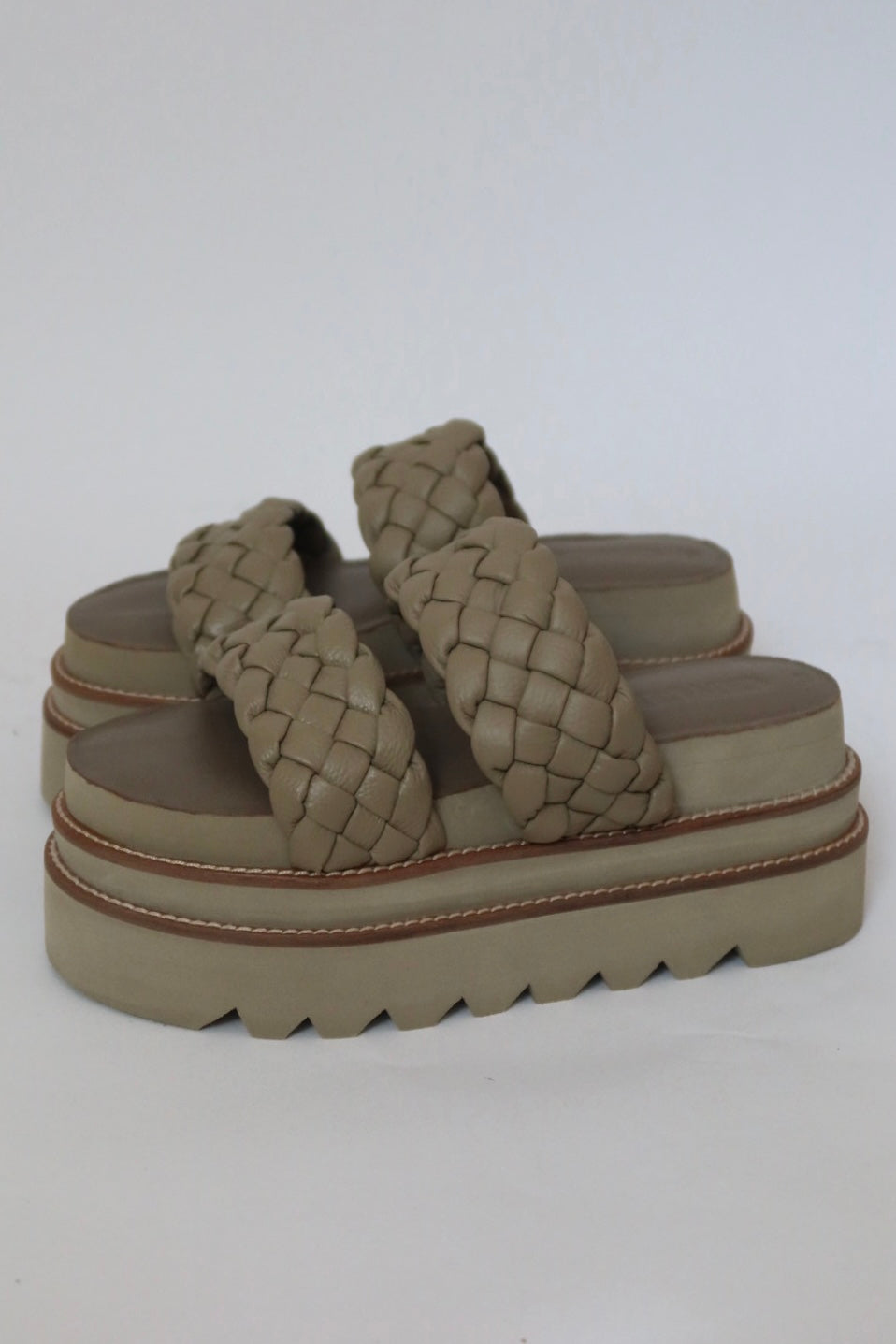 PLATAFORMAS OLIVE - ARENA