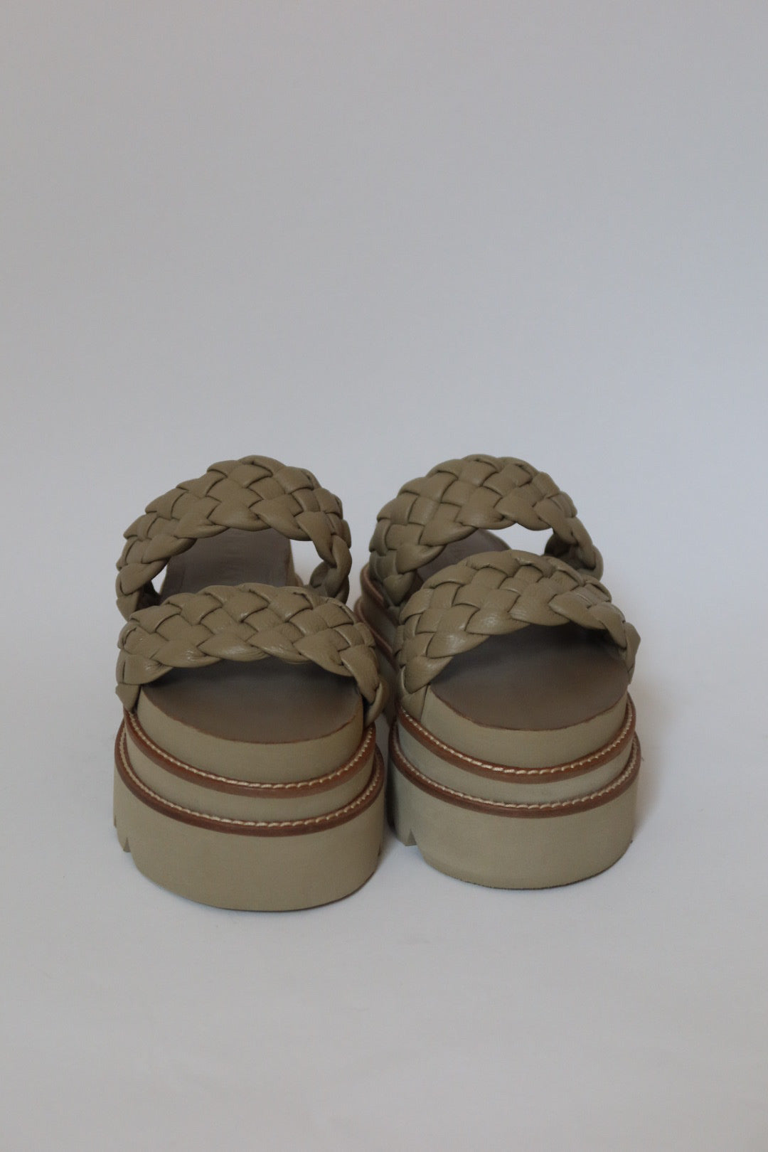 PLATAFORMAS OLIVE - ARENA