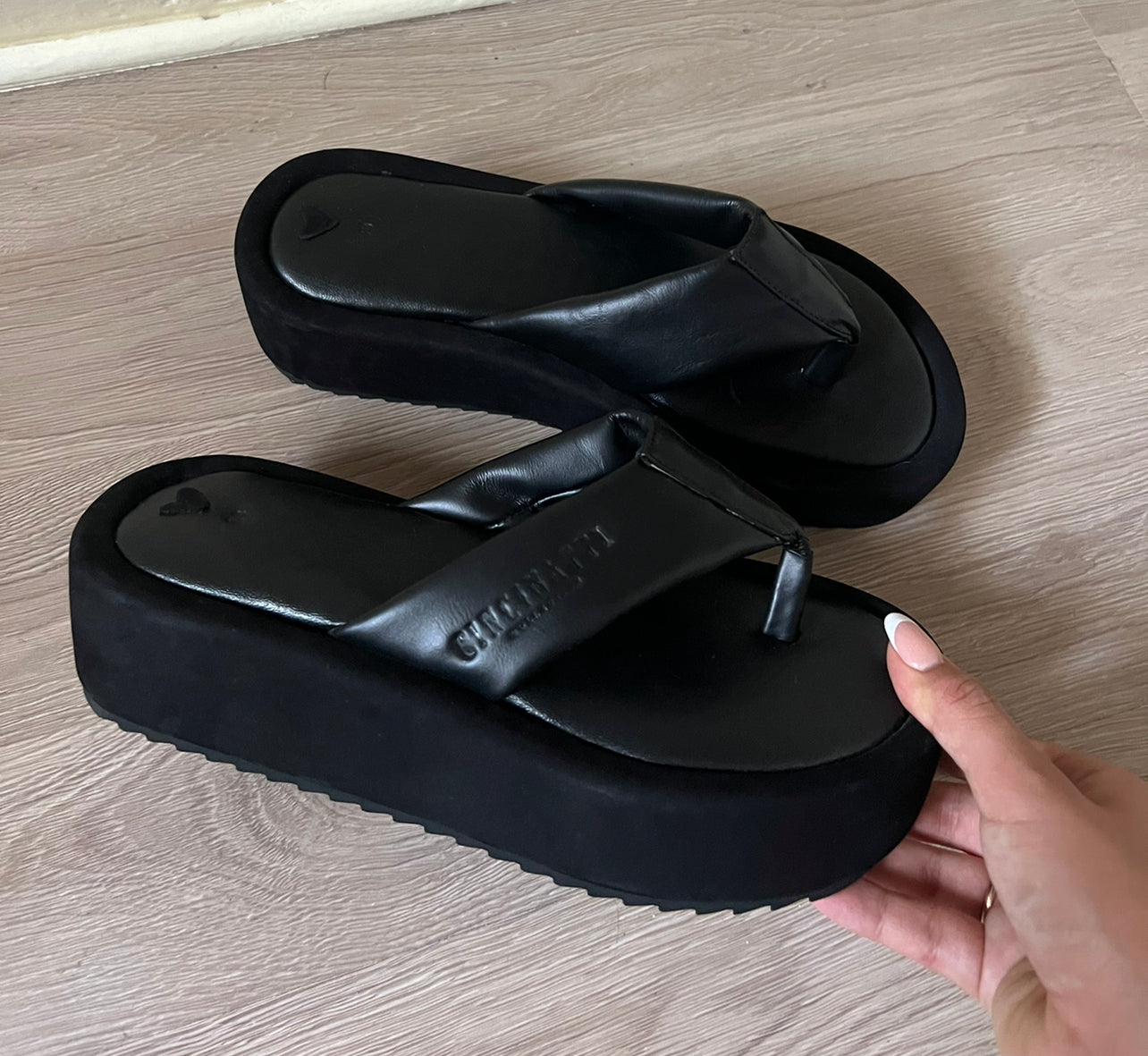 35, 36, 37, 39 SANDALIAS UMMA - OFF BLACK