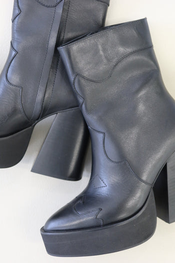 BOTAS DANI - NEGRO