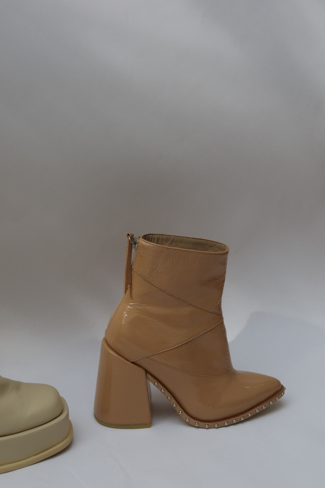 HIZAN BOOTS - NUDE