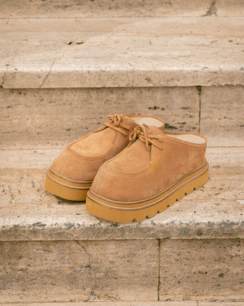 MILAN CLOGS - CAMEL