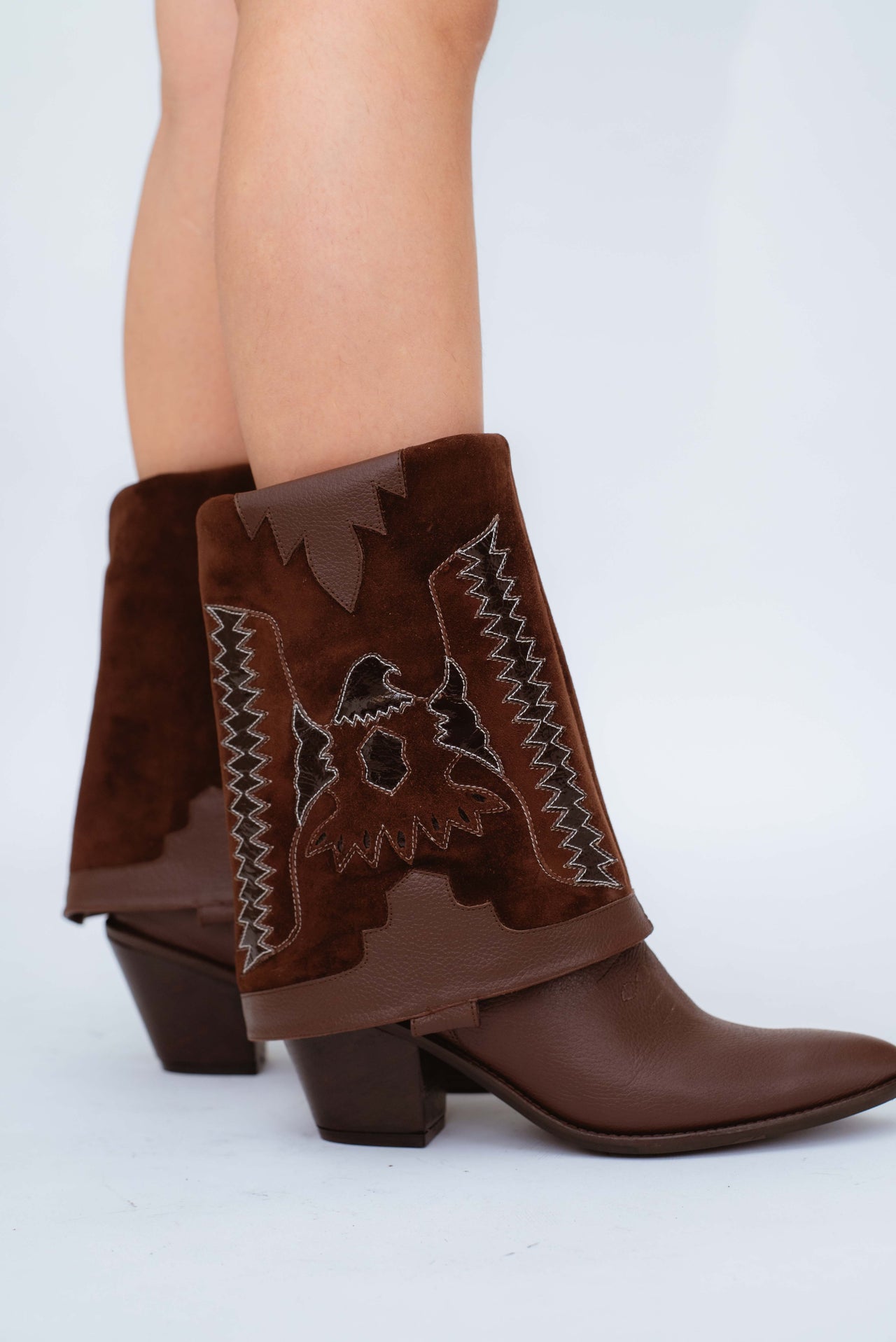 BOTA COURTNEY 2 EN 1  - CHOCOLATE