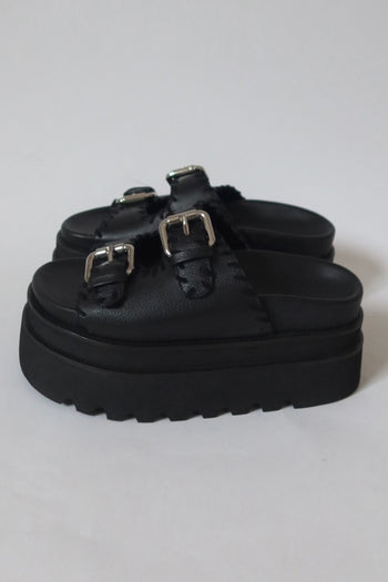ARIA - OFF BLACK