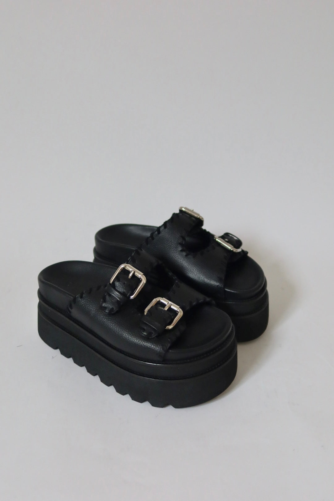 ARIA - OFF BLACK