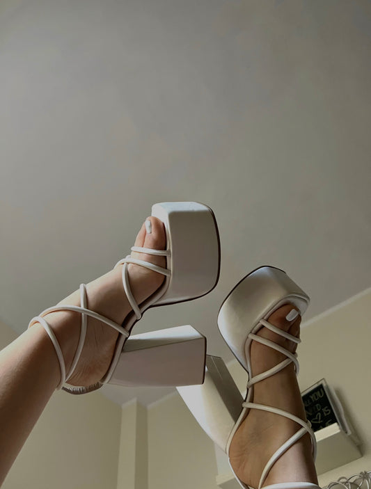 SMITH HEELS - OFF CREAM